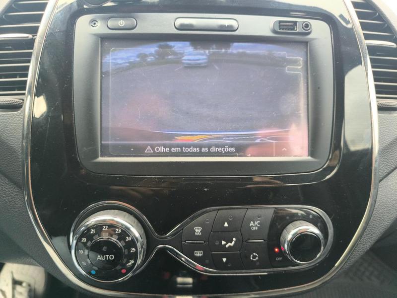 Renault Captur Inten 16a - foto 15