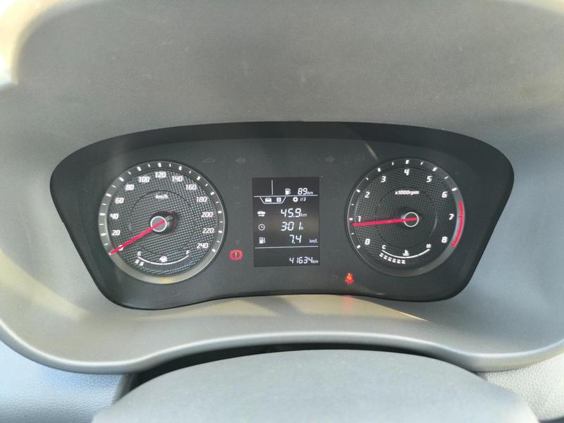 Hyundai HB20S 1.0 Confort Plus 12V Flex 4P Manual - foto 7
