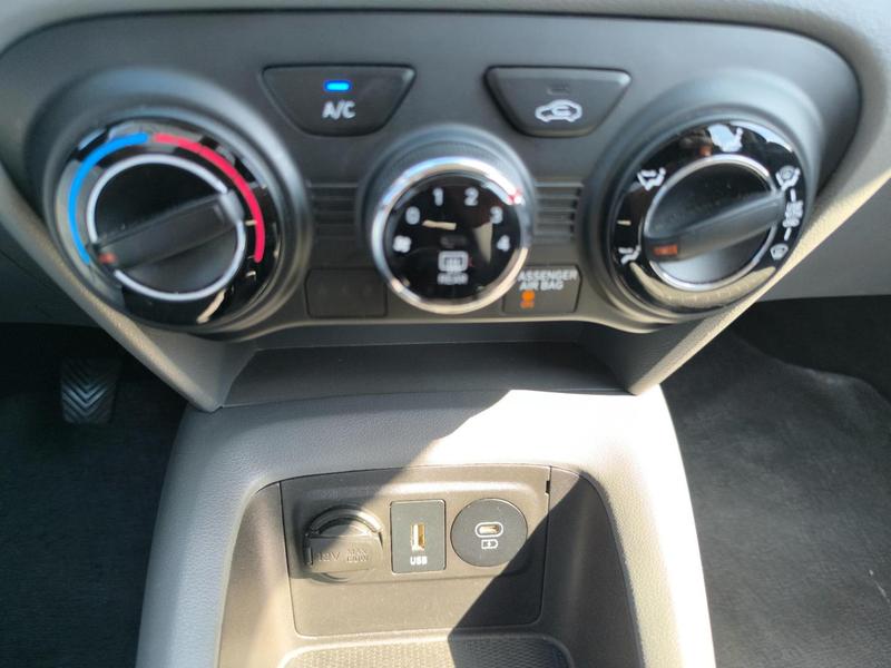 Hyundai HB20S 1.0 Confort Plus 12V Flex 4P Manual - foto 13