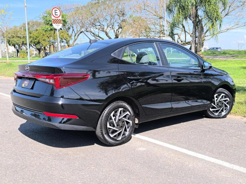 Hyundai HB20S 1.0 Confort Plus 12V Flex 4P Manual - foto 3
