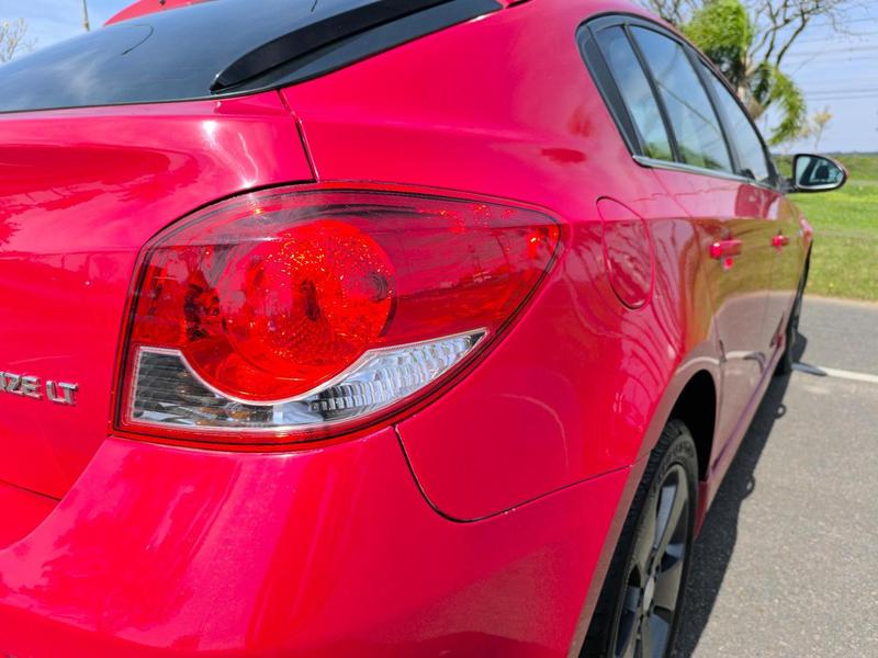Chevrolet Cruze Hb Sport LT 1.8 16V Flexpower 5P Automático - foto 18