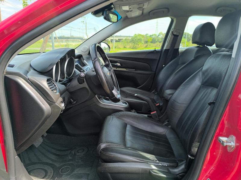 Chevrolet Cruze Hb Sport LT 1.8 16V Flexpower 5P Automático - foto 7