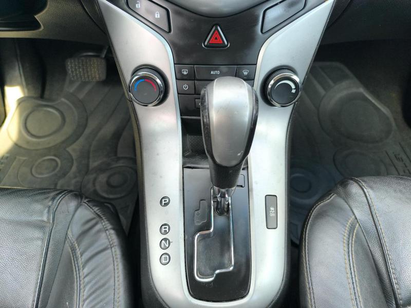 Chevrolet Cruze Hb Sport LT 1.8 16V Flexpower 5P Automático - foto 11