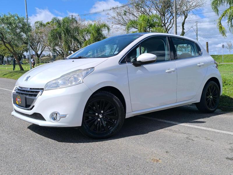 Peugeot 208 2015 à venda