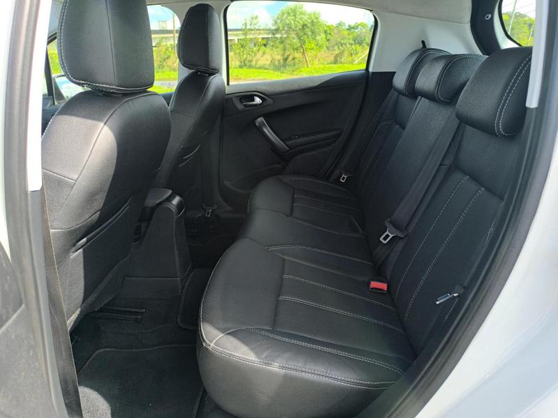 Peugeot 208 Griffe A - foto 10