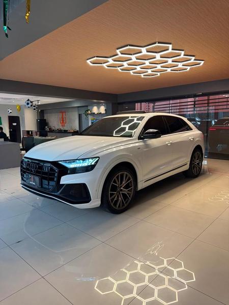 AUDI Q8 3.0TFSI