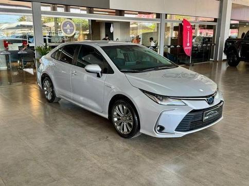 TOYOTA Corolla Altis 1.8 16V Aut. (Hbrido)