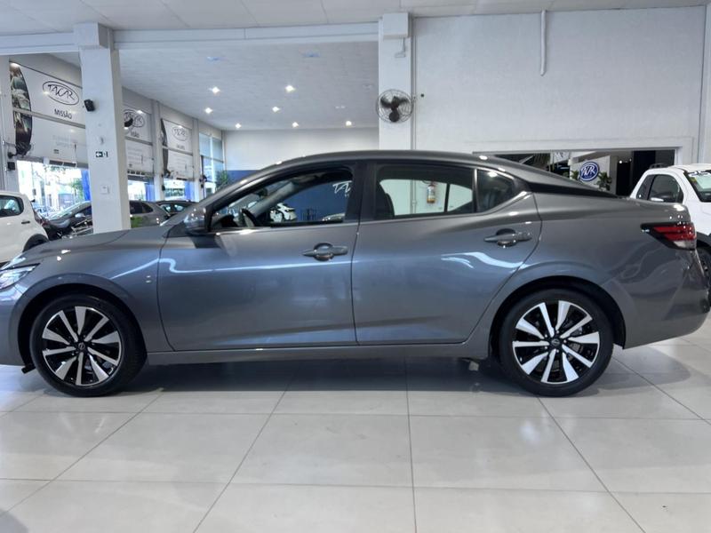Nissan Sentra Adv CVT - foto 2