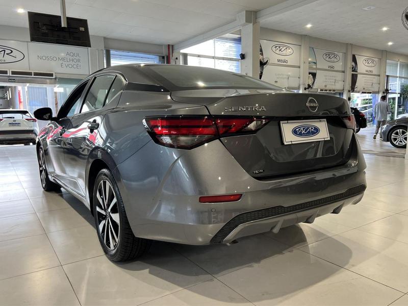 Nissan Sentra Adv CVT - foto 3
