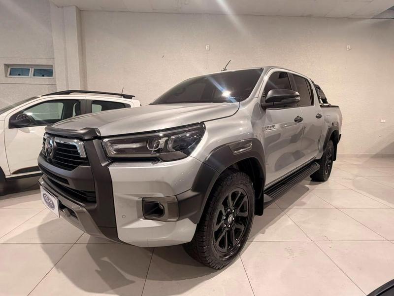 Toyota Hilux 2024 à venda