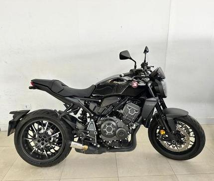 HONDA CB 1000R BLACK ED