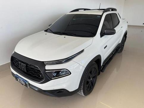 FIAT TORO ULTRA AT9 4X4