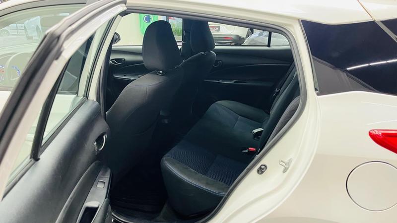 Toyota Yaris Hatch Xl 13 Automático - foto 5