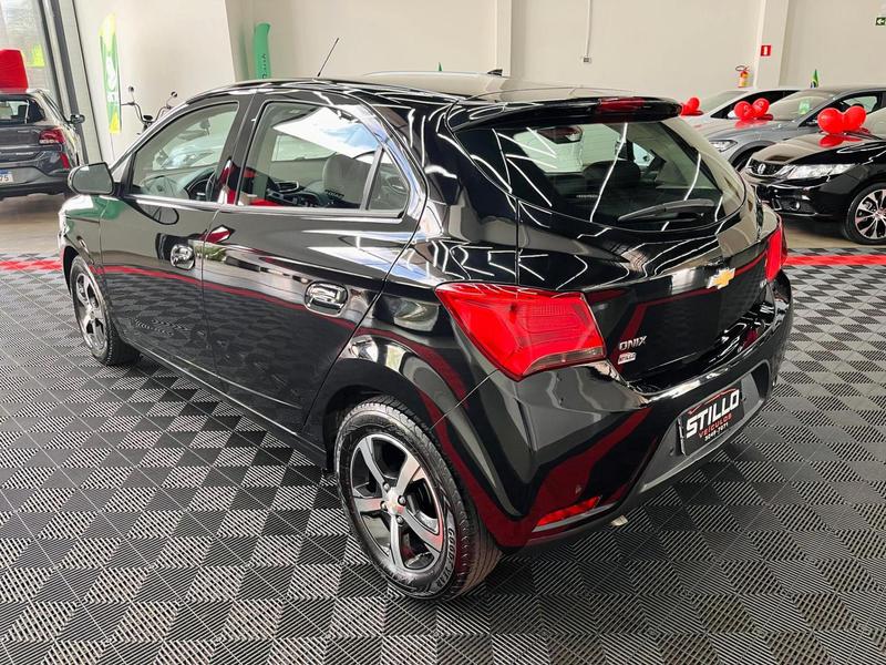 Chevrolet Onix 14at LTZ - foto 9