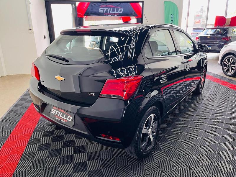 Chevrolet Onix 14at LTZ - foto 8