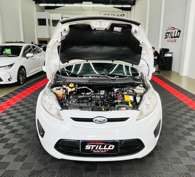 Ford Fiesta Se Ha - foto 10
