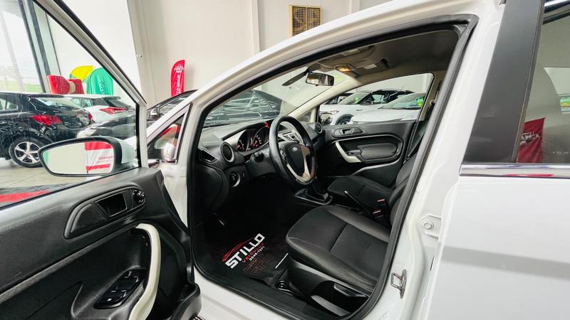 Ford Fiesta Se Ha - foto 3