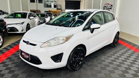 FORD FIESTA SE HA
