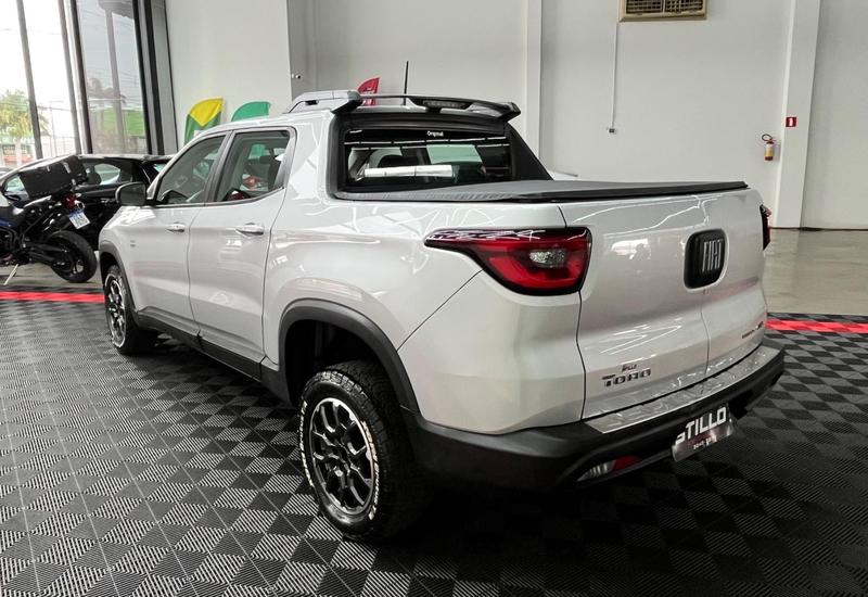 Fiat Toro Freedom At9 D - foto 8