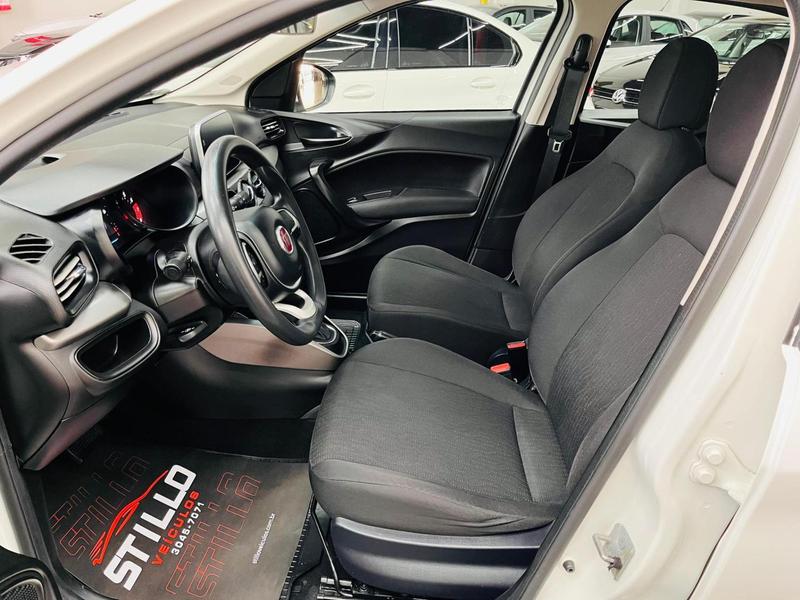 Fiat Cronos Drive At - foto 2