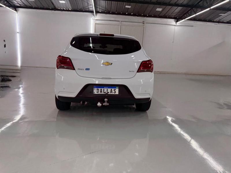 Chevrolet Onix 1.4 Mt LT - foto 4
