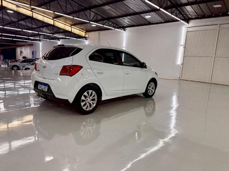 Chevrolet Onix 1.4 Mt LT - foto 5