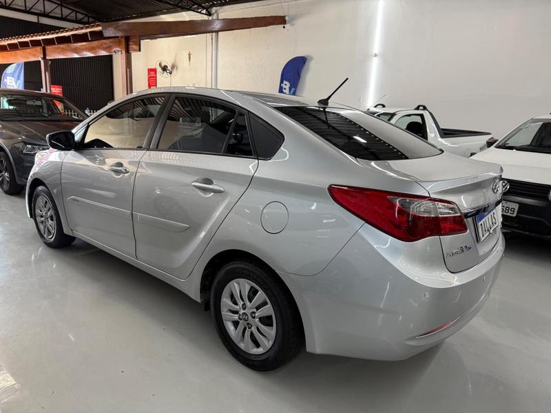 Hyundai HB20S 1.6 A Comf - foto 5