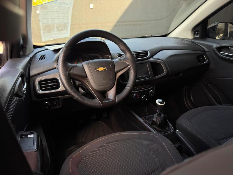 Chevrolet Onix 14mt LT - foto 10