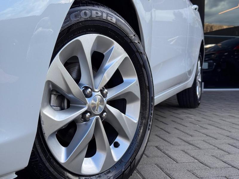Chevrolet Onix 10tmt - foto 4