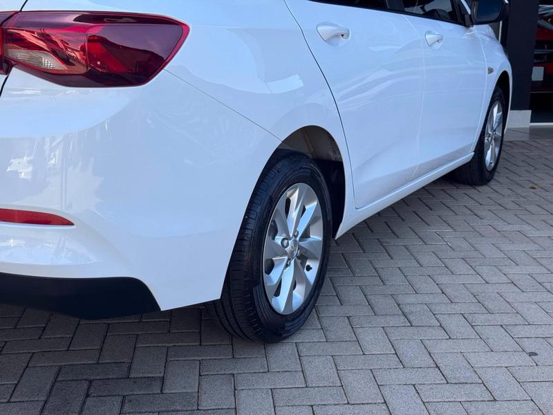 Chevrolet Onix Plus 10mt - foto 12