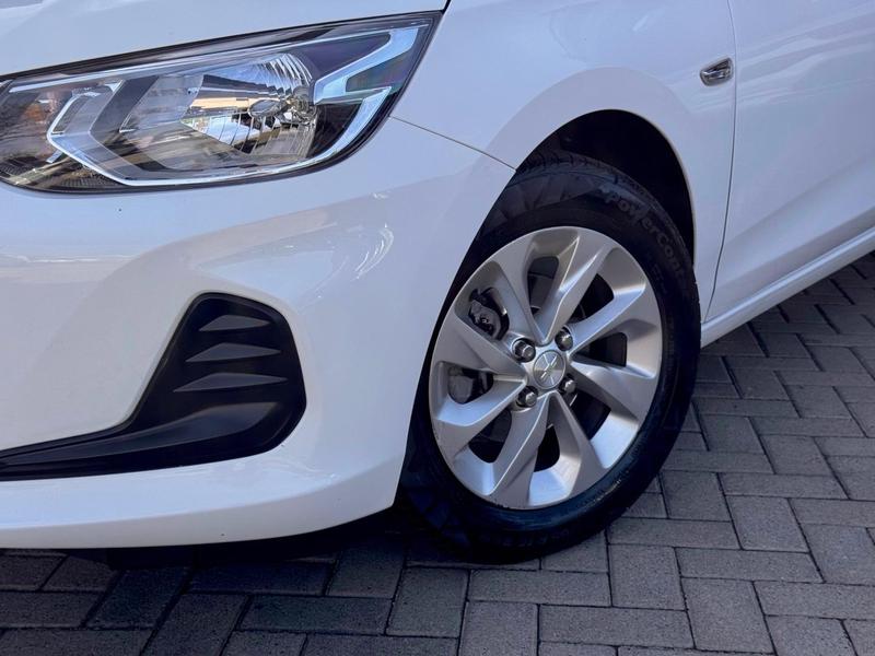 Chevrolet Onix Plus 10mt - foto 5
