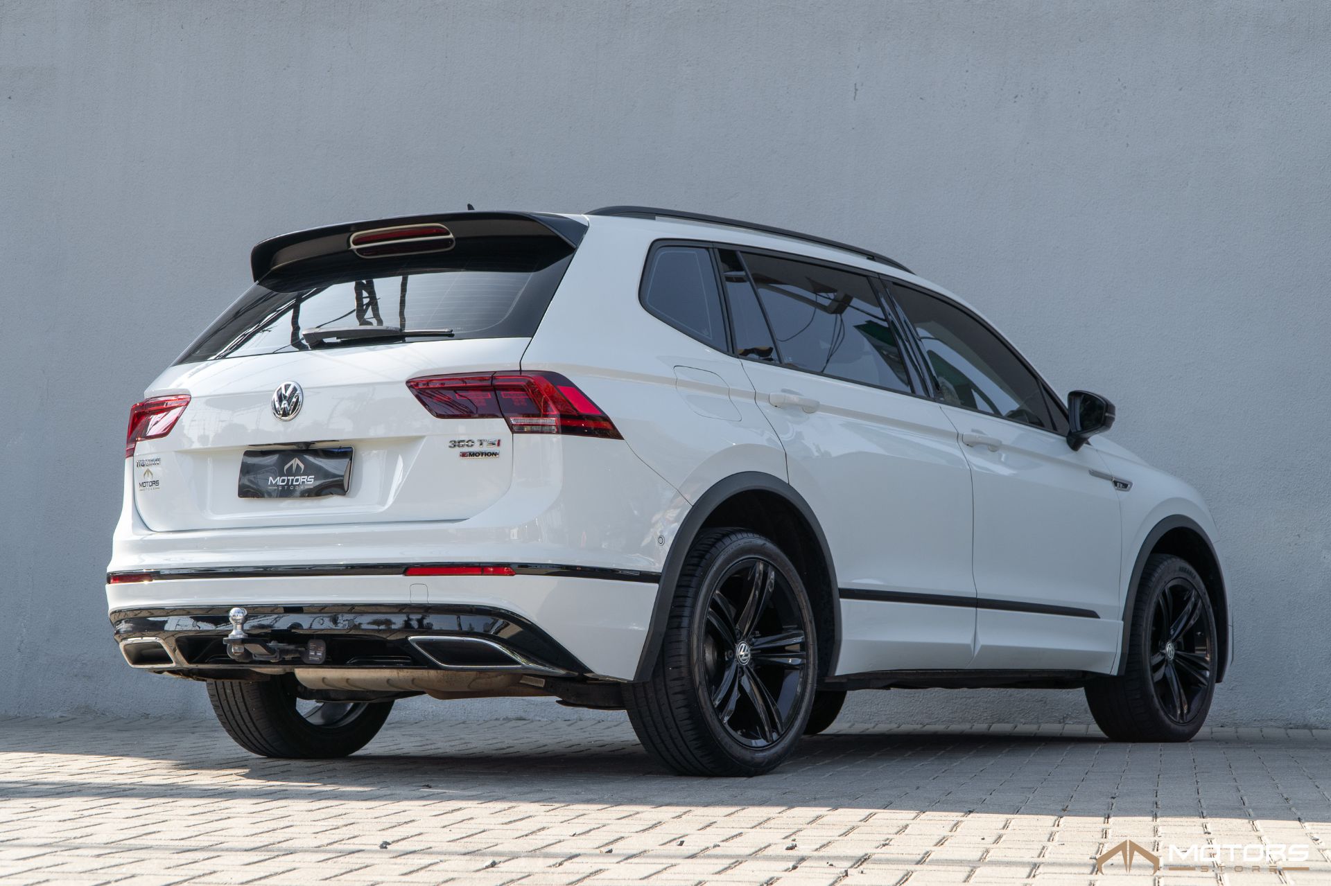 Volkswagen Tiguan — foto 2