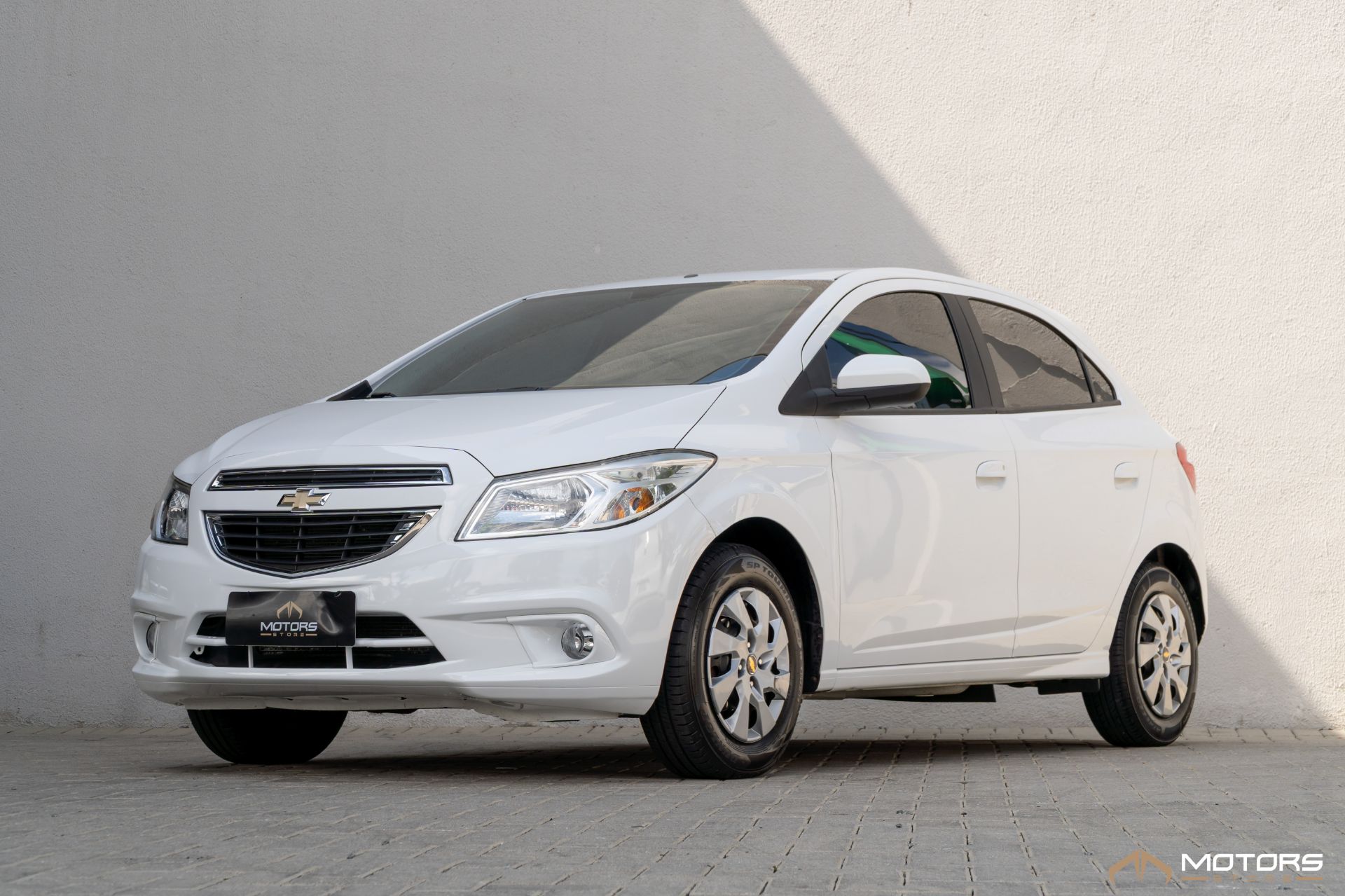 Chevrolet Onix 1.0 Mpfi Lt 8v Flex 4p Manual