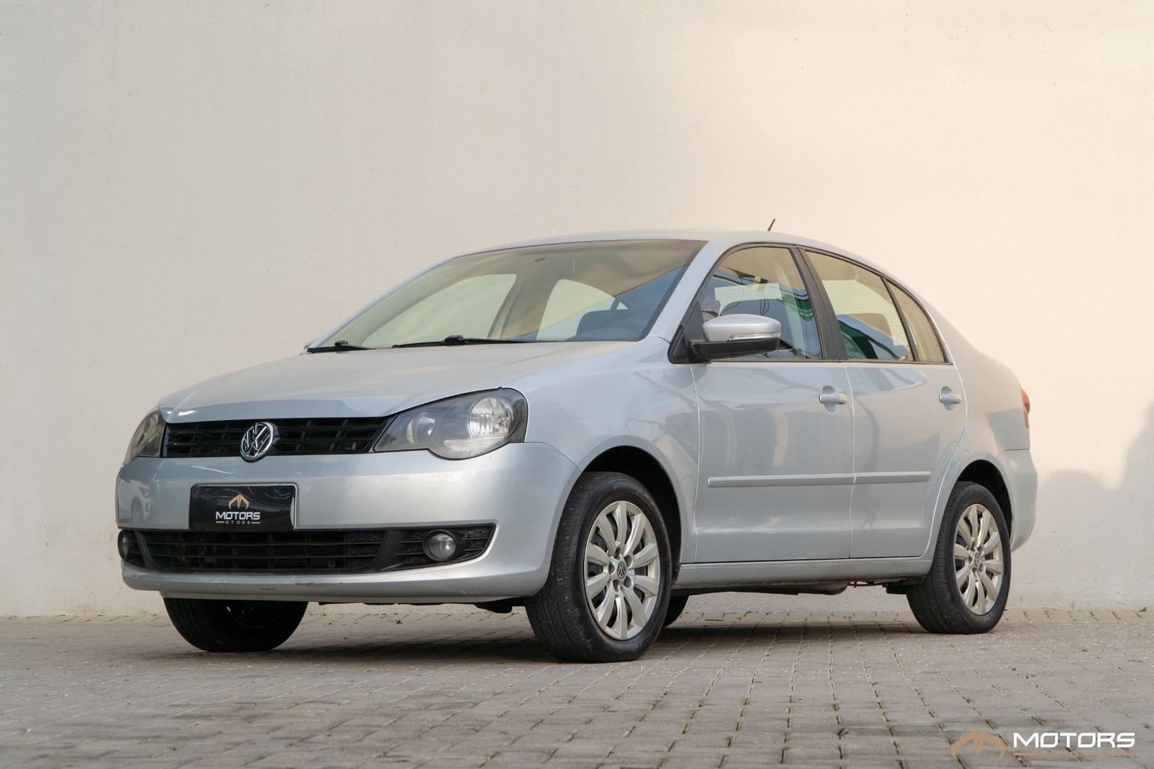 Volkswagen Polo Sedan 1.6 1.6