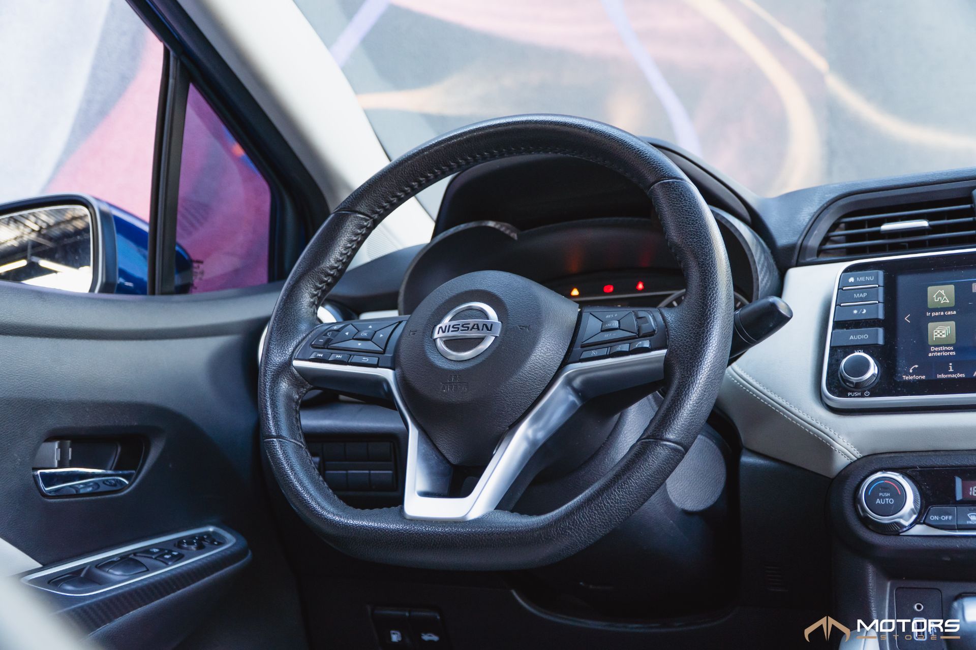 Nissan Versa 1.6 Exclusive CVT - Imagem 8