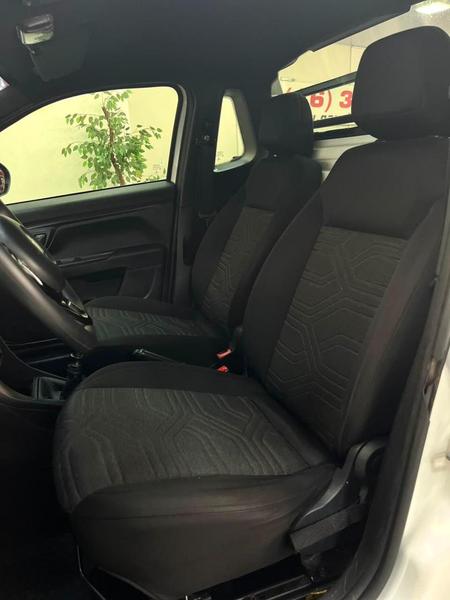 Fiat Strada Freedom 13cs - foto 15