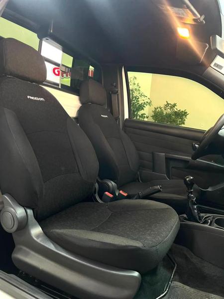 Fiat Strada Freedom Cc - foto 15