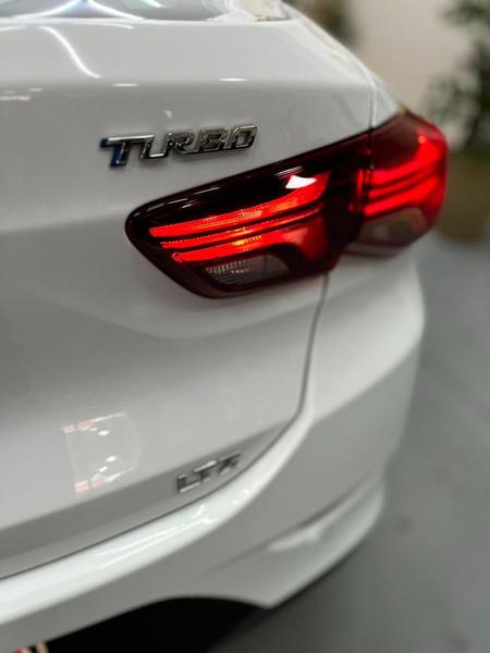 Chevrolet Onix Plus Plus LTZ 1.0 12V Tb Flex Aut. - foto 8