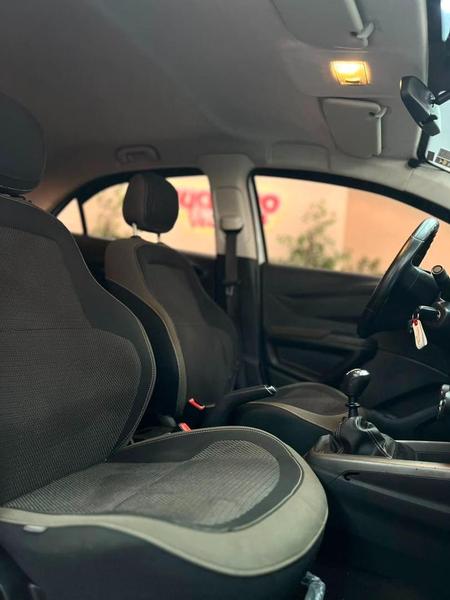 Chevrolet Prisma 14mt LT - foto 15