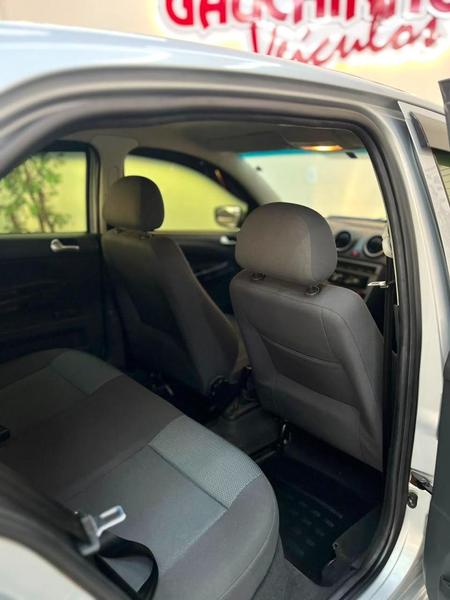 Volkswagen Gol City (trend) 1.0 Mi Total Flex 8V 2P - foto 15