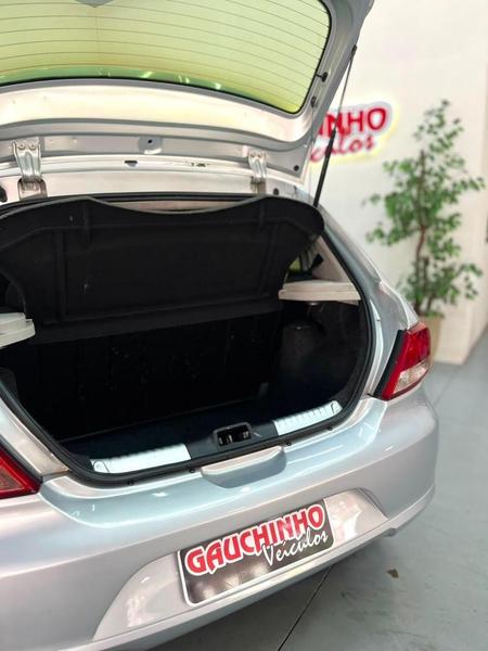 Volkswagen Gol City (trend) 1.0 Mi Total Flex 8V 2P - foto 6