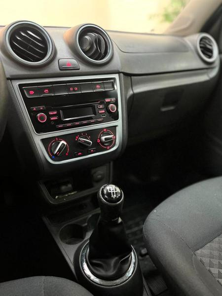Volkswagen Voyage Comf Highli. 1.6 T.flex 8V 4P - foto 12