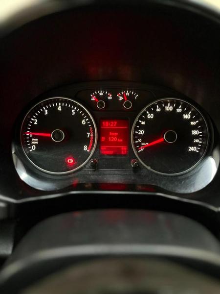 Volkswagen Voyage Comf Highli. 1.6 T.flex 8V 4P - foto 11