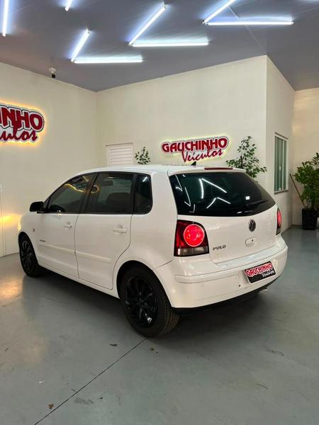 Volkswagen Polo 1.6 - foto 9
