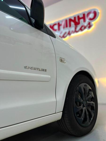 Volkswagen Polo 1.6 - foto 6