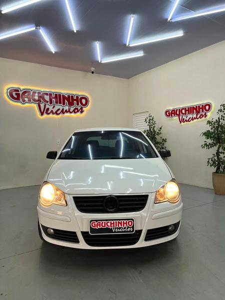 Volkswagen Polo 1.6 - foto 3