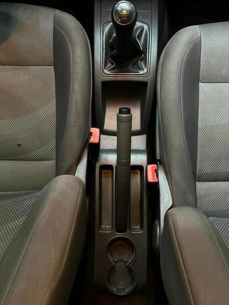 Volkswagen Polo 1.6 - foto 16