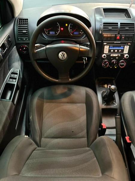 Volkswagen Polo 1.6 - foto 11