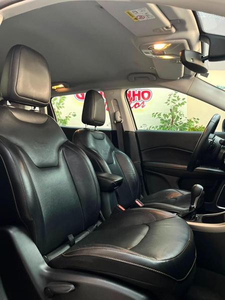 Jeep Compass Longitude 2.0 4X2 Flex 16V Aut. - foto 19