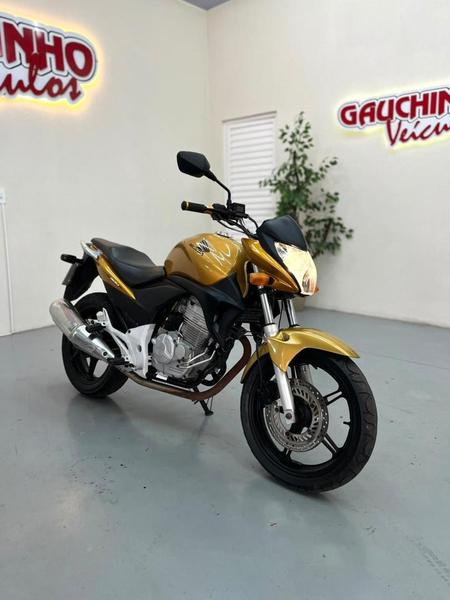 Honda Cb 2010 à venda